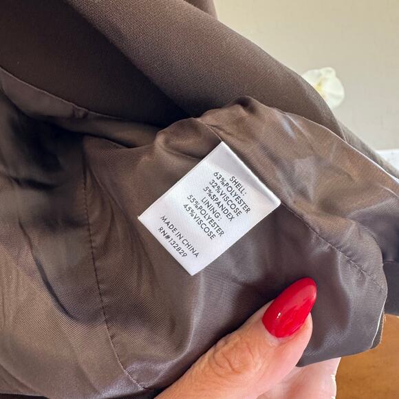 GRLFRND The Cropped Blazer in Ganache Brown Size S NWT MSRP $395 - Picture 6 of 7